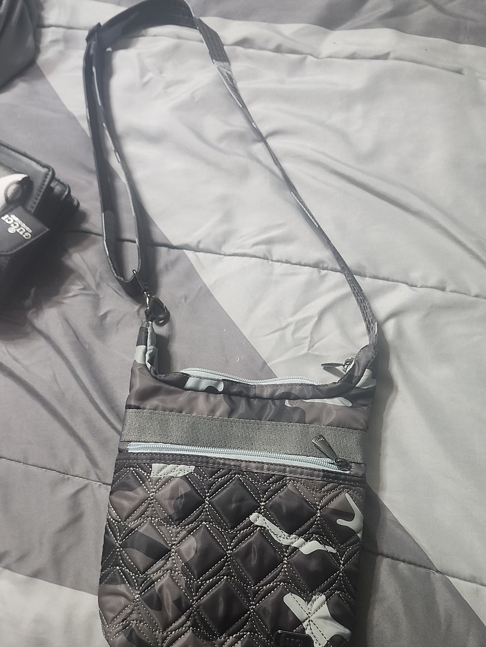 lug Quilted Camo Crossbody Bag - Gray